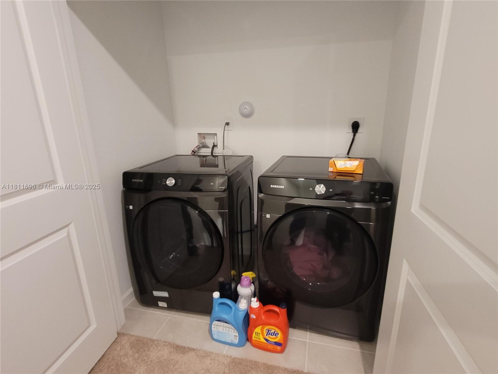 REGAL PALM SUBDIVISION - Residential