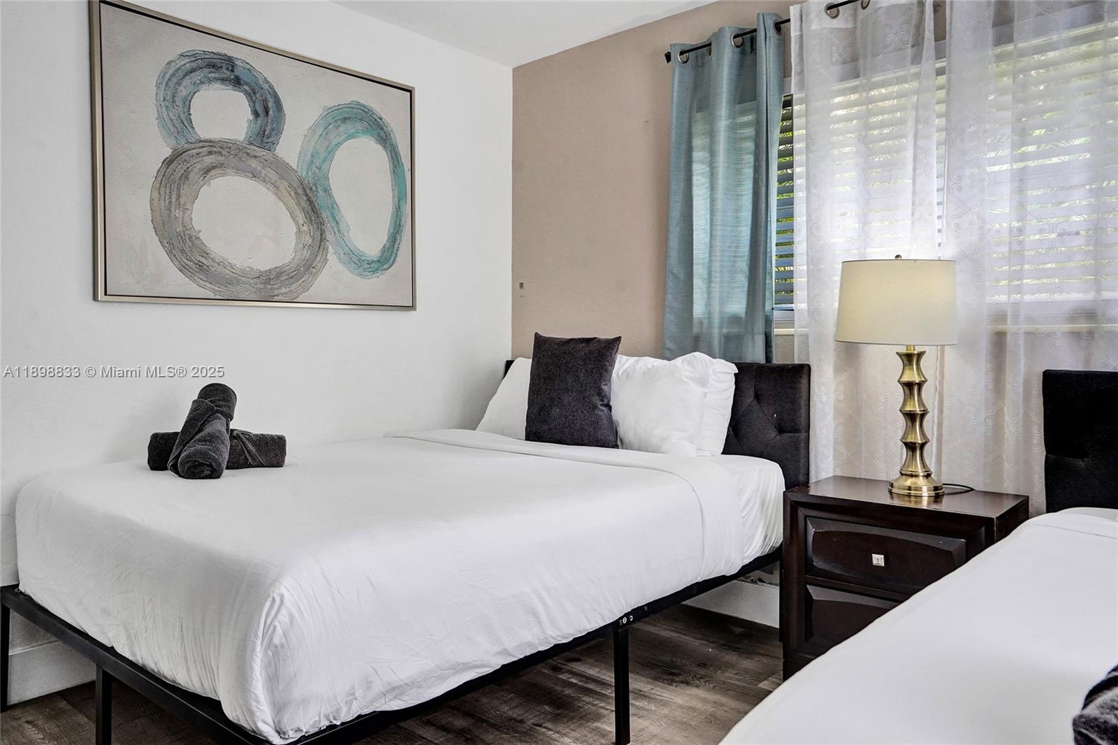 GULFSTREAM ESTATES NO 2 - Residential Lease