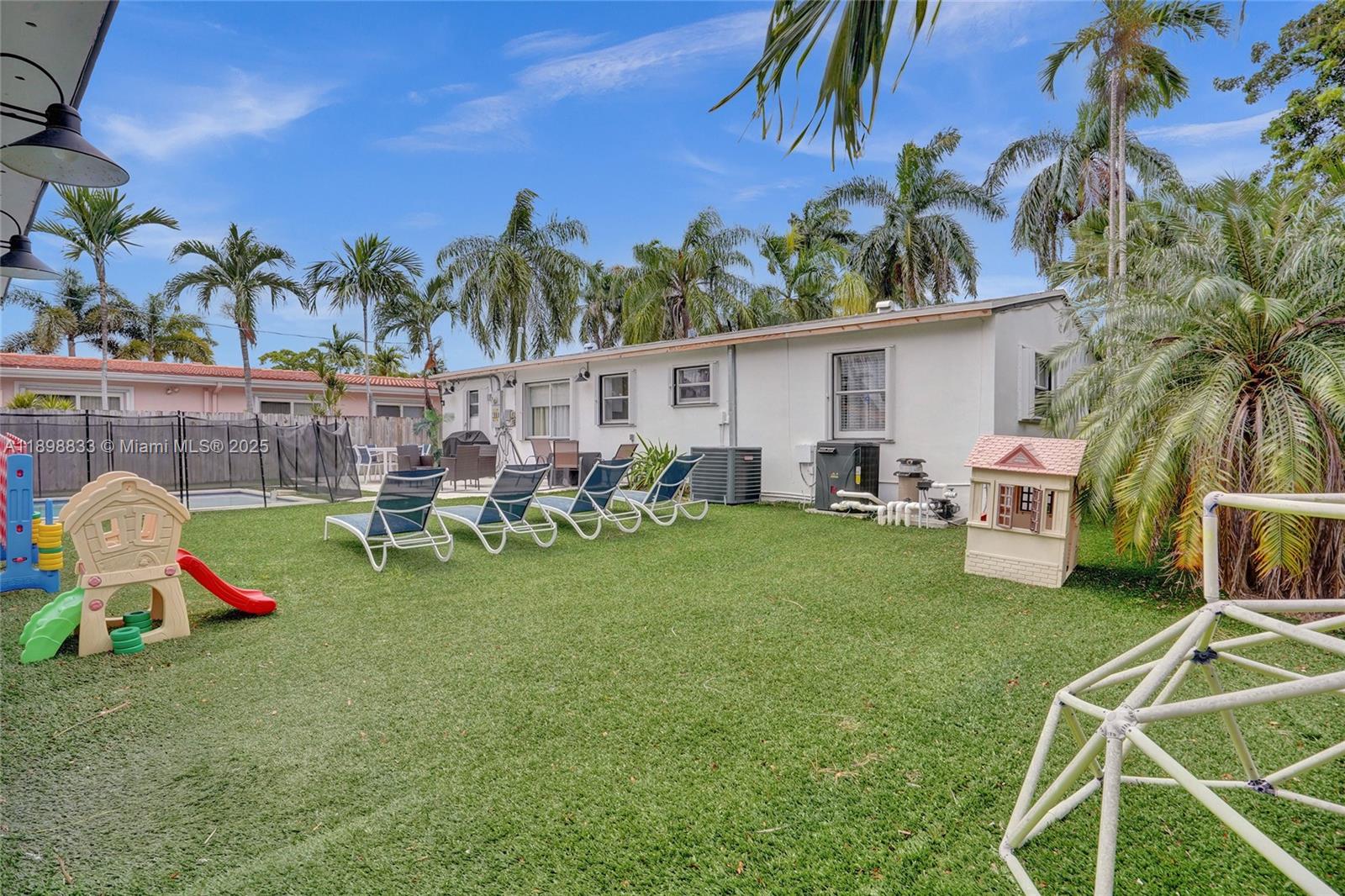 GULFSTREAM ESTATES NO 2 - Residential Lease