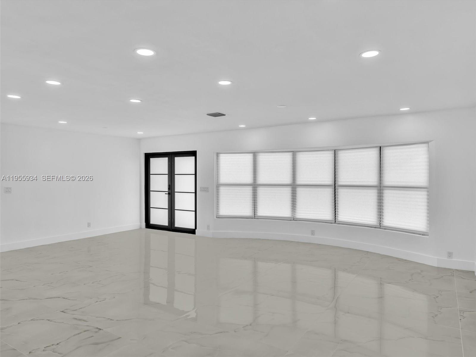 HOLLYWOOD HILLS 1965 - Residential