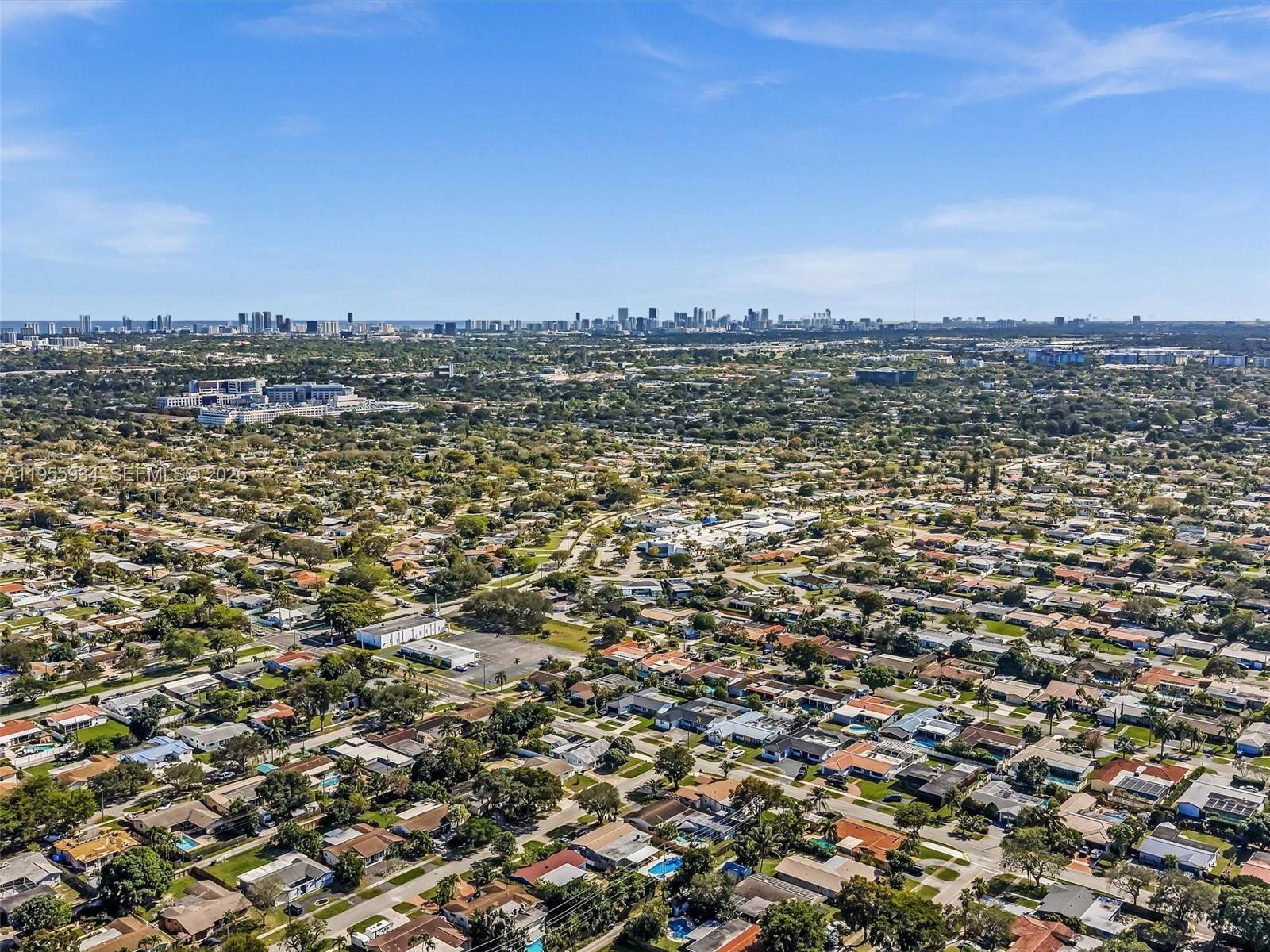 HOLLYWOOD HILLS 1965 - Residential