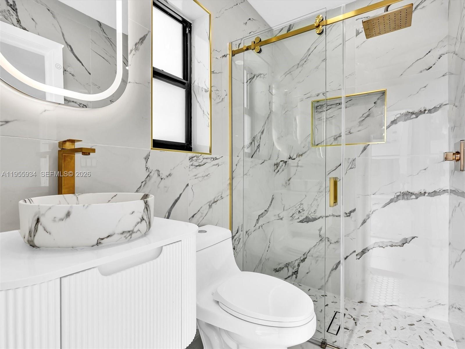 HOLLYWOOD HILLS 1965 - Residential