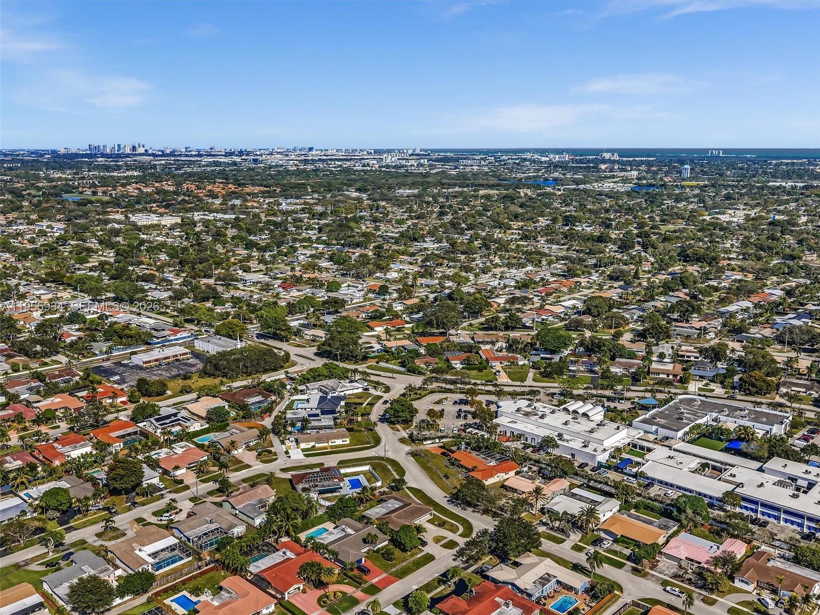 HOLLYWOOD HILLS 1965 - Residential