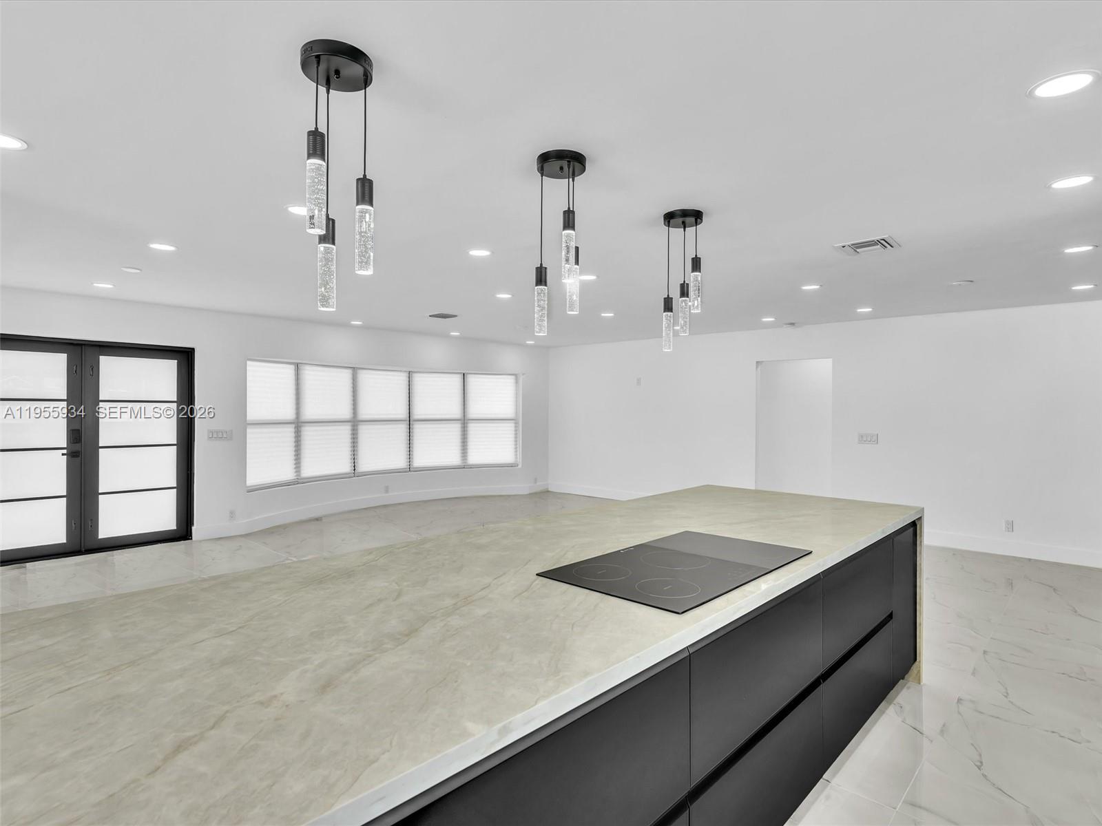 HOLLYWOOD HILLS 1965 - Residential