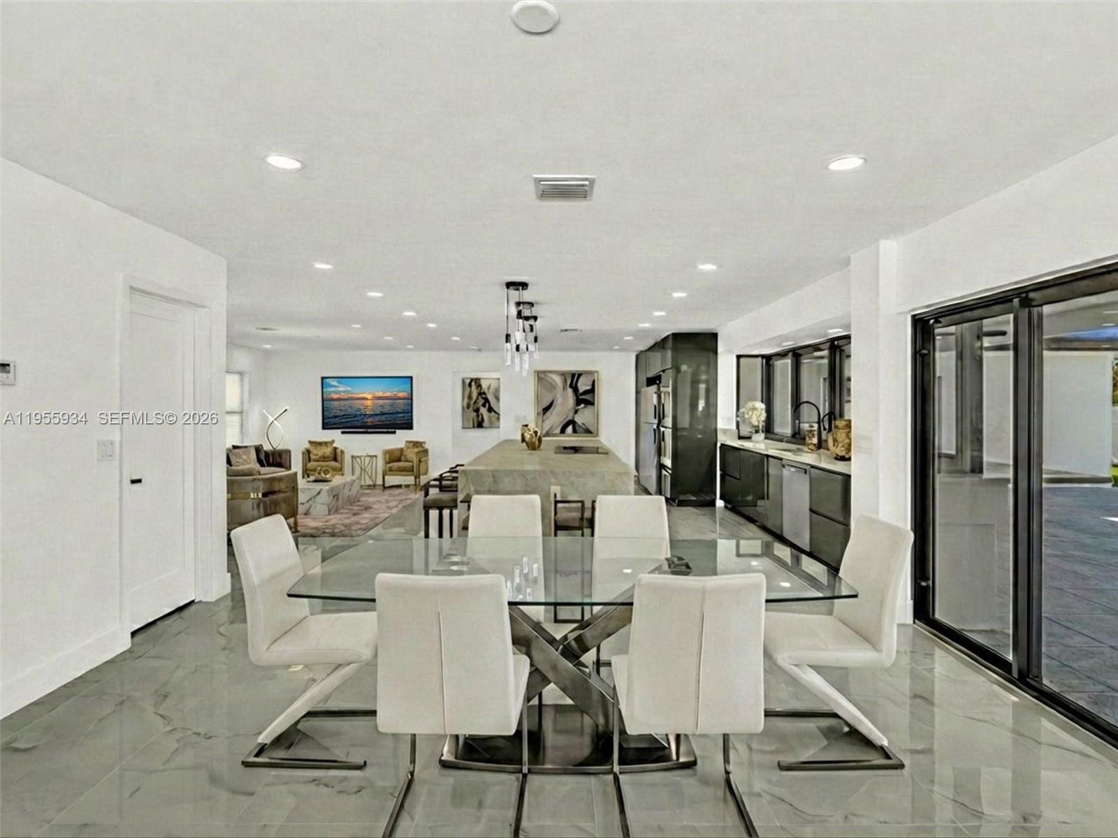 HOLLYWOOD HILLS 1965 - Residential