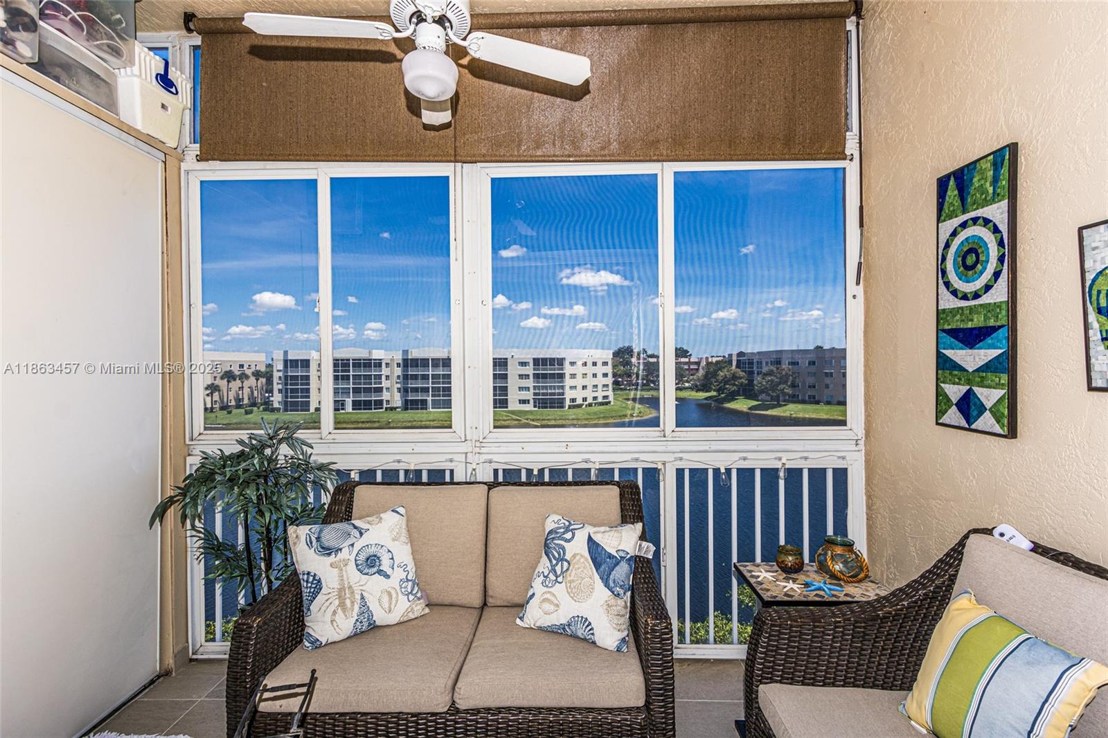 TRENT CONDOMINIUM E - Residential