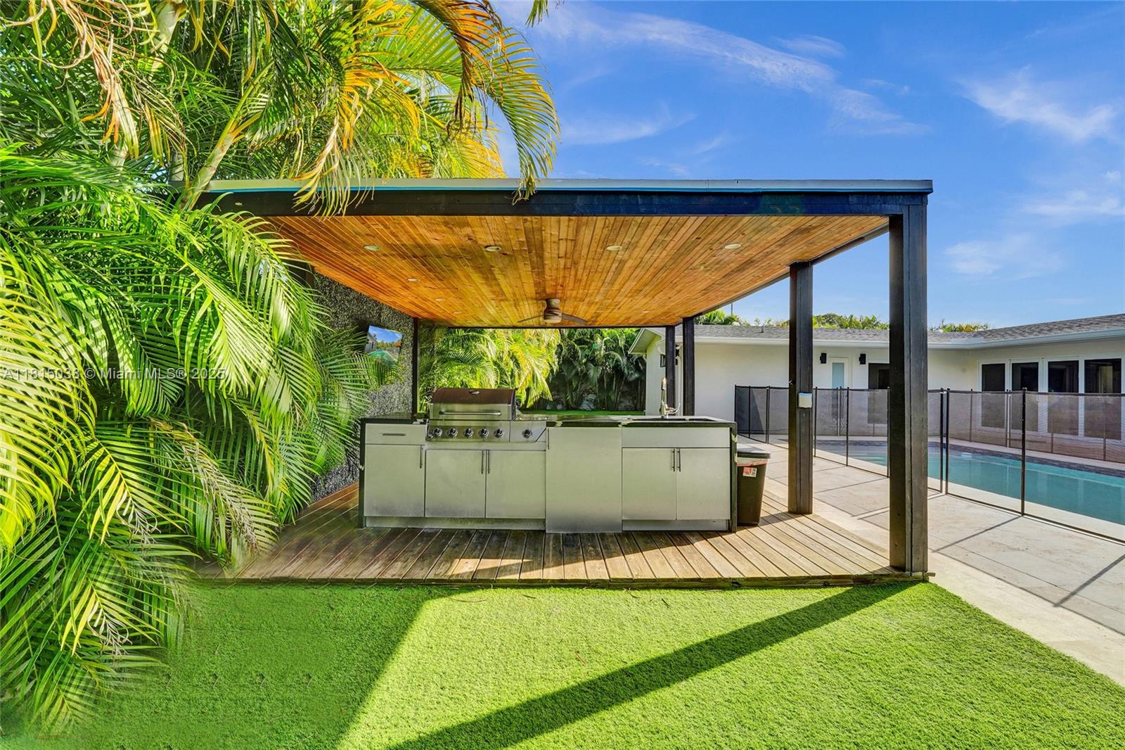 HIGHLAND LAKES SEC 2 - Residential