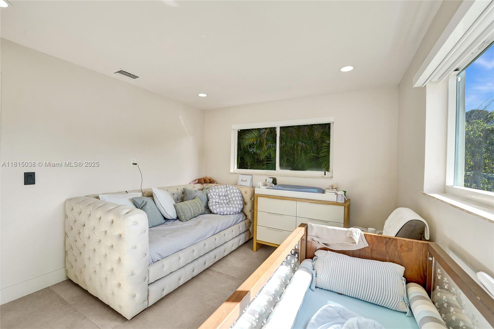 HIGHLAND LAKES SEC 2 - Residential