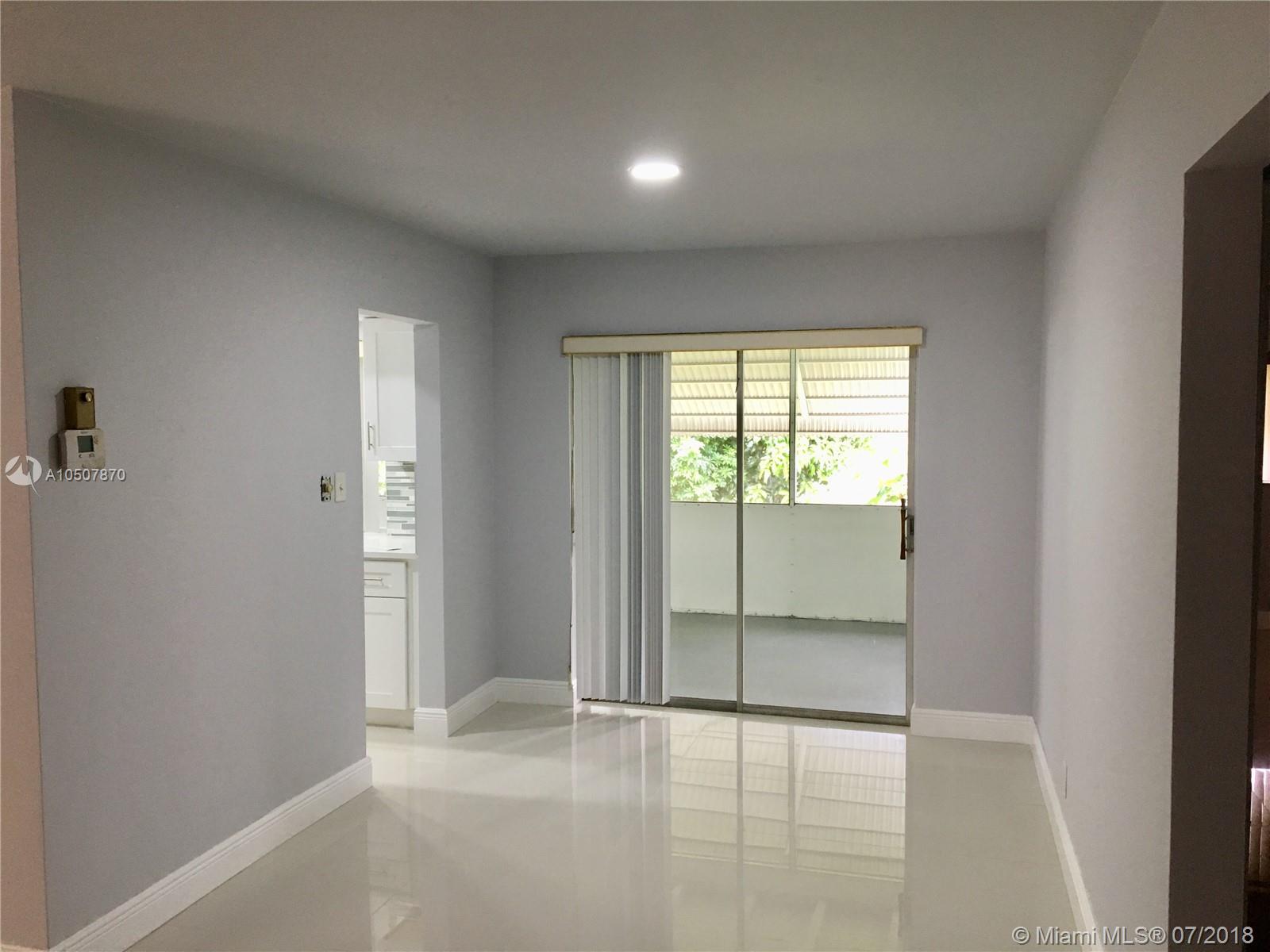 MAINLANDS OF TAMARAC LAKE - Residential