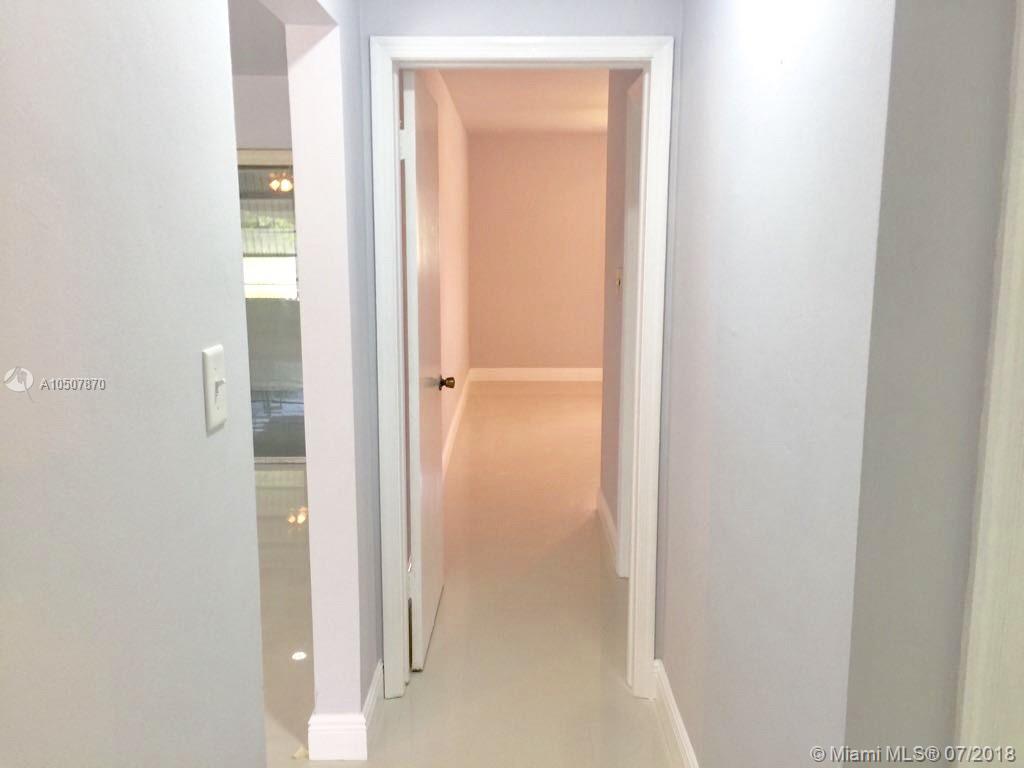 MAINLANDS OF TAMARAC LAKE - Residential