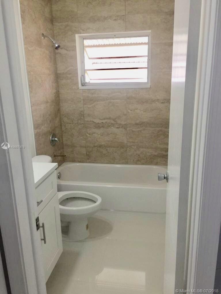 MAINLANDS OF TAMARAC LAKE - Residential