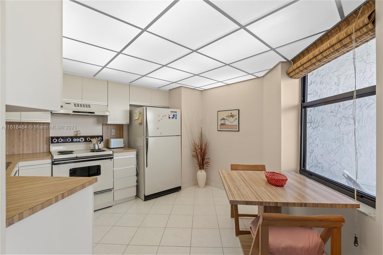 TOWER AT BISCAYNE COVE CO - Residential