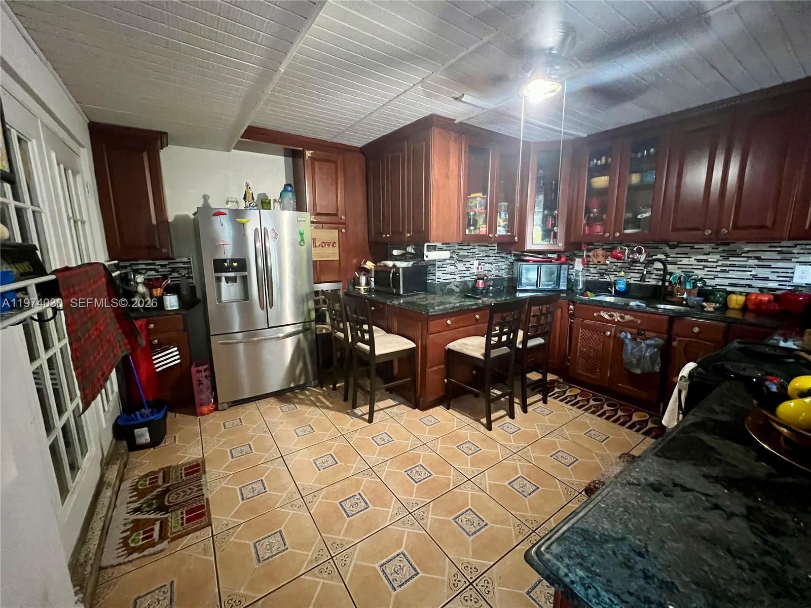 CAROL CITY 1 ST ADDN - Residential