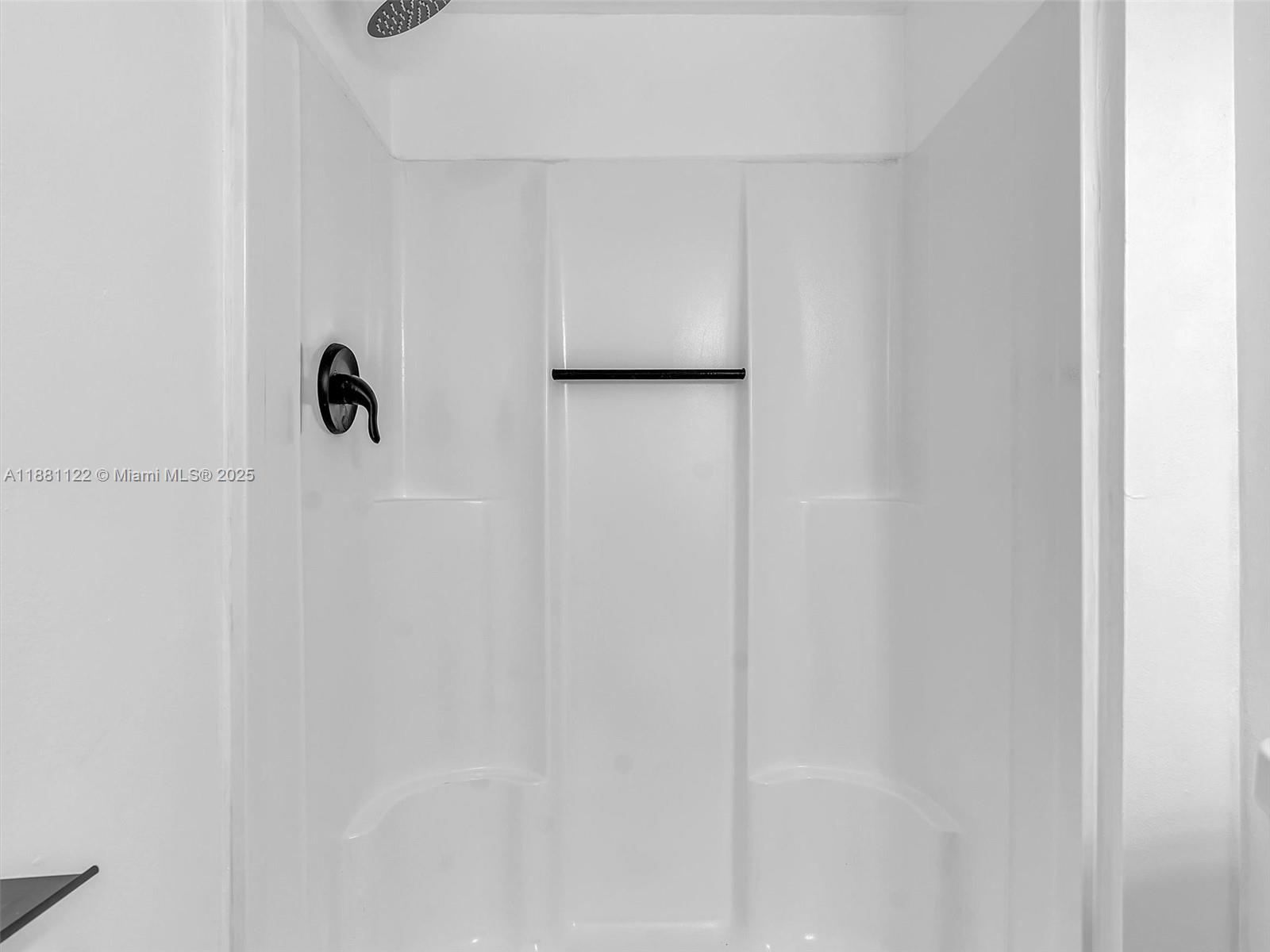 HOLLYWOOD RIDGE FARMS - Residential