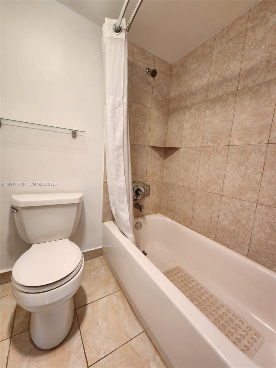 BRAVURA I CONDO - Residential Lease
