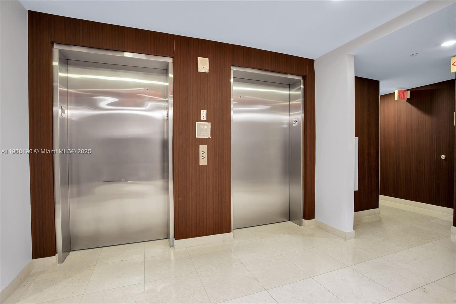 ICON CONDO - Residential Lease