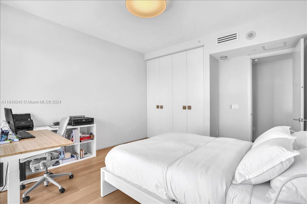 MILLENNIUM TOWER RESIDENC - Residential