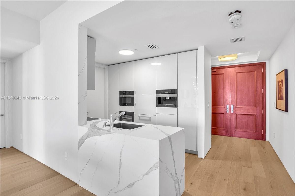 MILLENNIUM TOWER RESIDENC - Residential