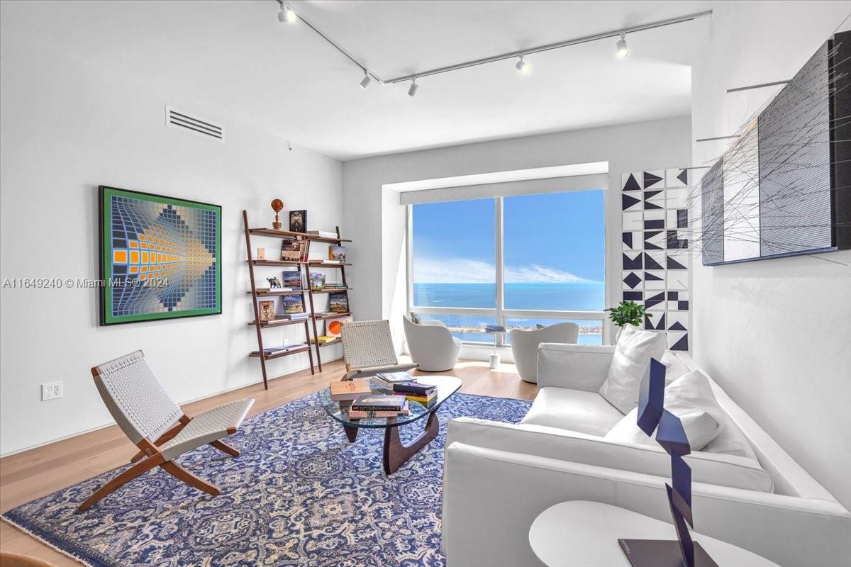 MILLENNIUM TOWER RESIDENC - Residential