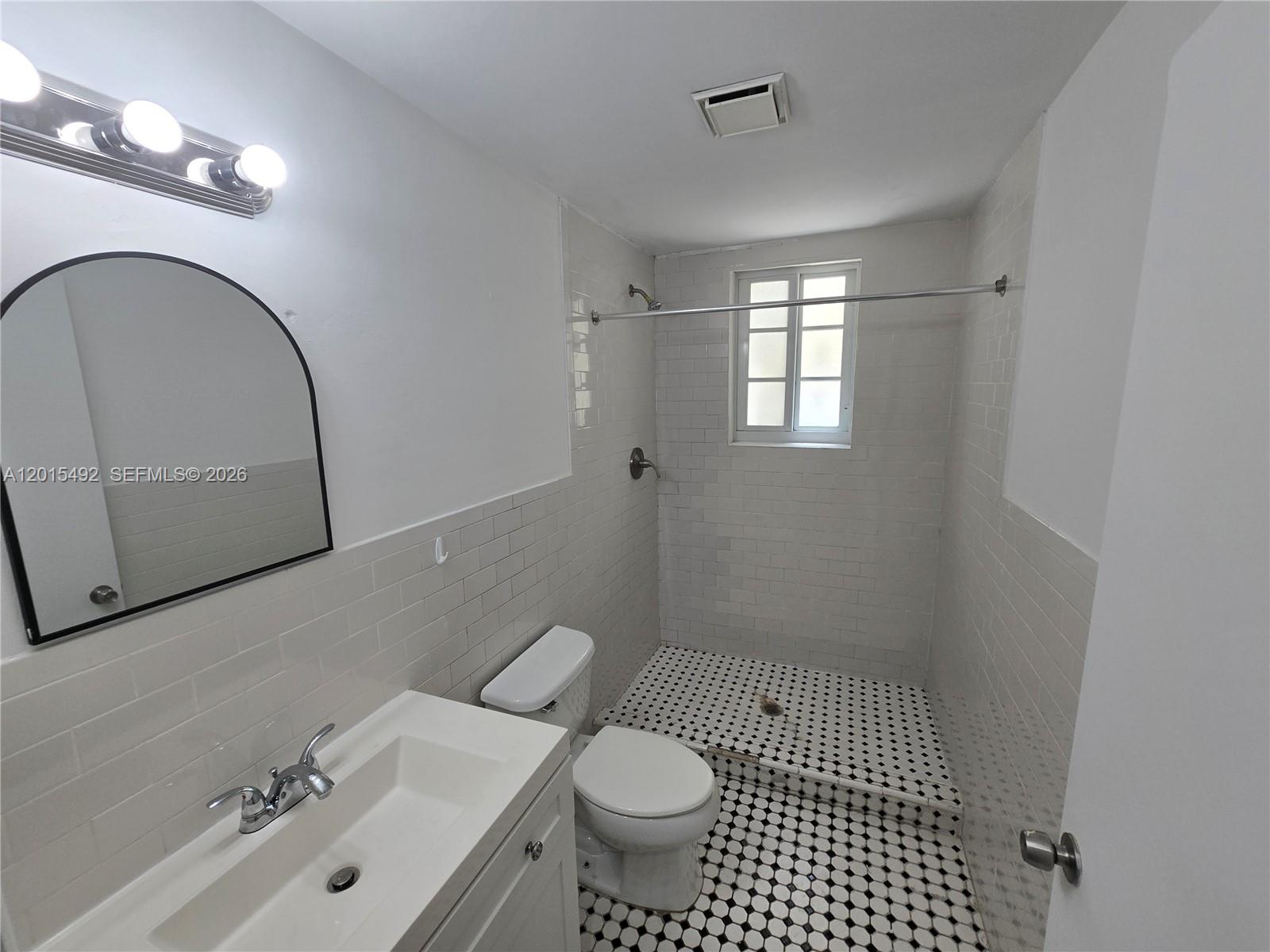 OCEAN BEACH ADDN NO 3 - Residential Lease