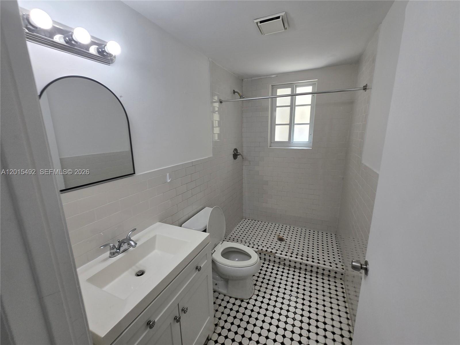 OCEAN BEACH ADDN NO 3 - Residential Lease