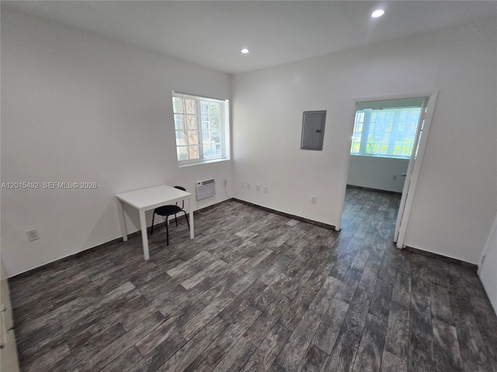 OCEAN BEACH ADDN NO 3 - Residential Lease