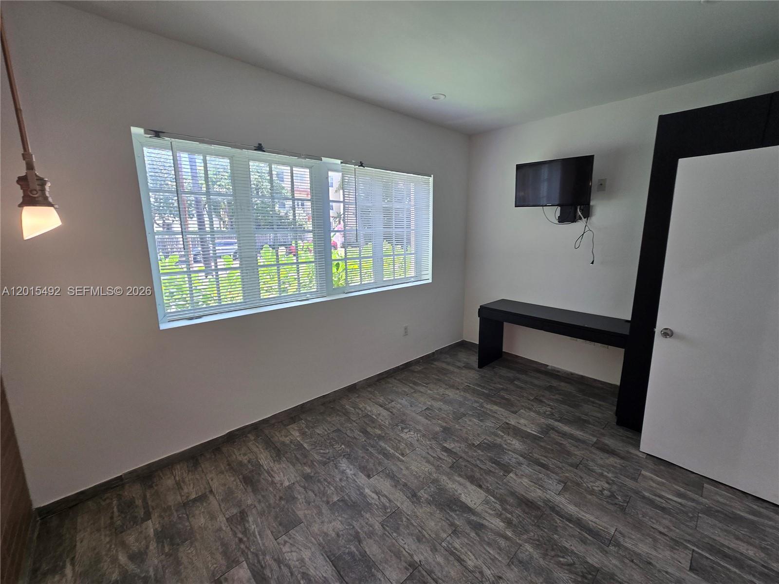 OCEAN BEACH ADDN NO 3 - Residential Lease