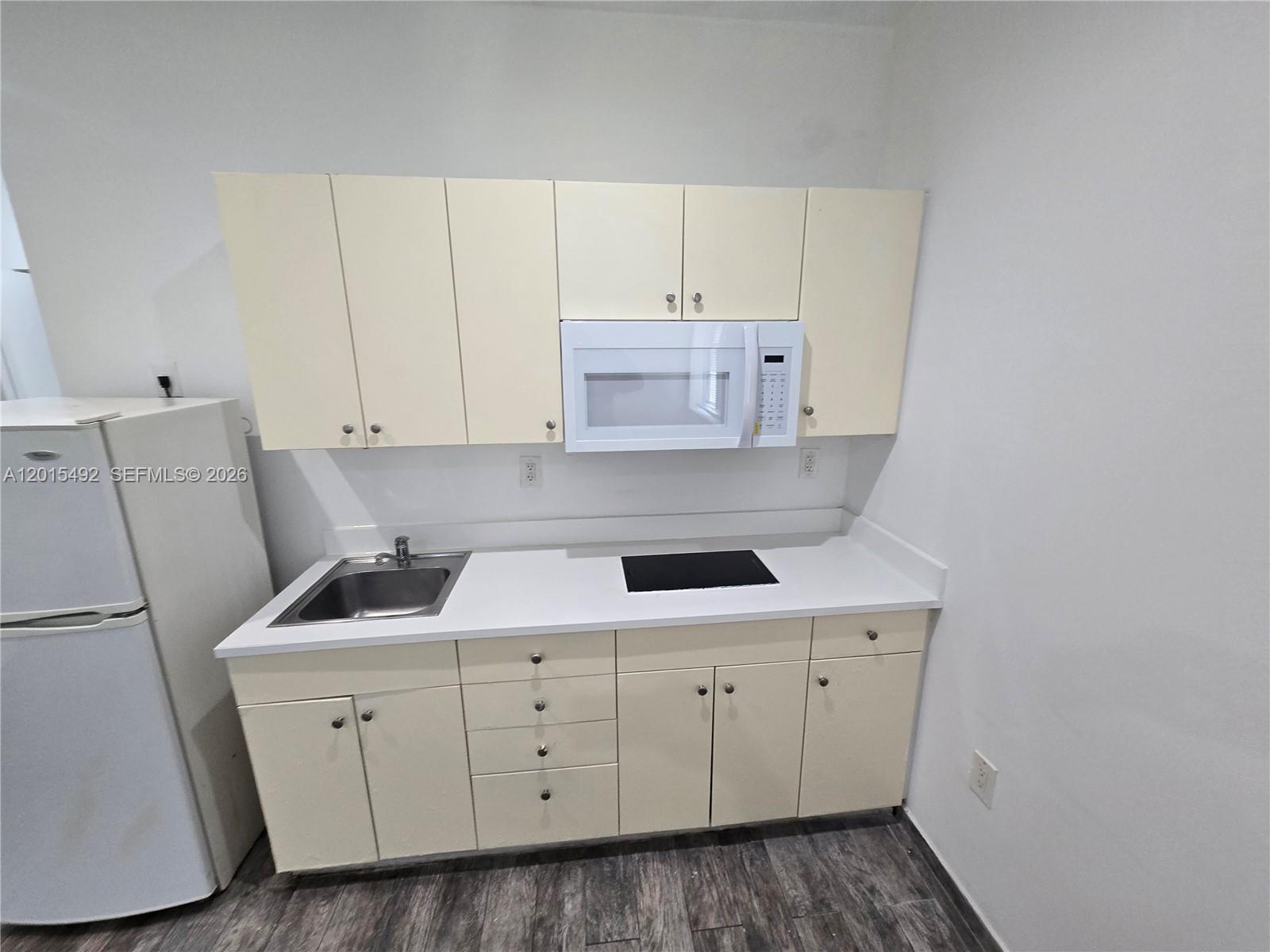 OCEAN BEACH ADDN NO 3 - Residential Lease