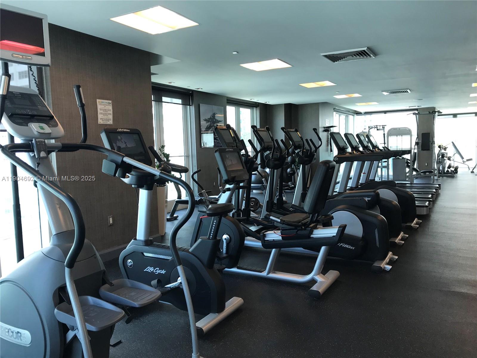 THE PLAZA 851 BRICKELL CO - Residential Lease