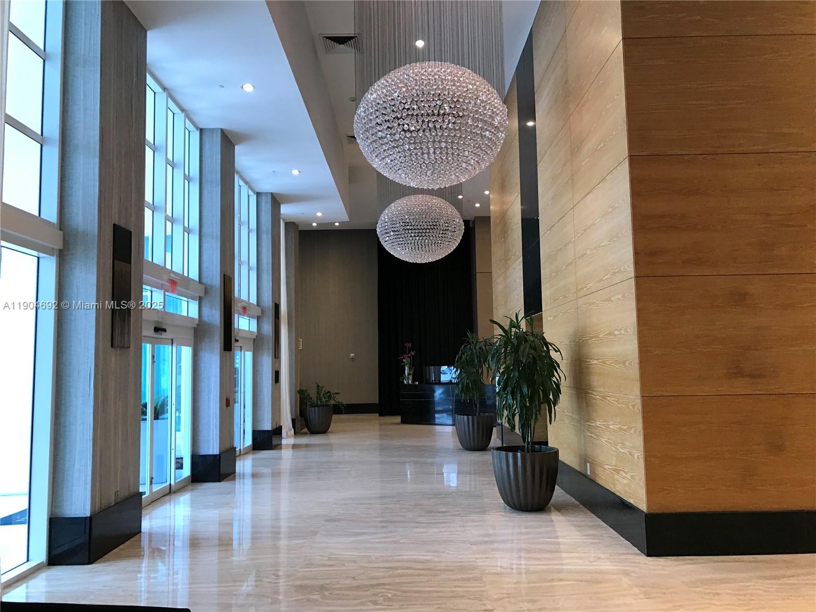 THE PLAZA 851 BRICKELL CO - Residential Lease