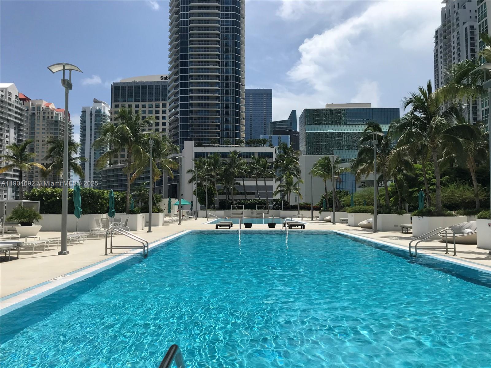 THE PLAZA 851 BRICKELL CO - Residential Lease