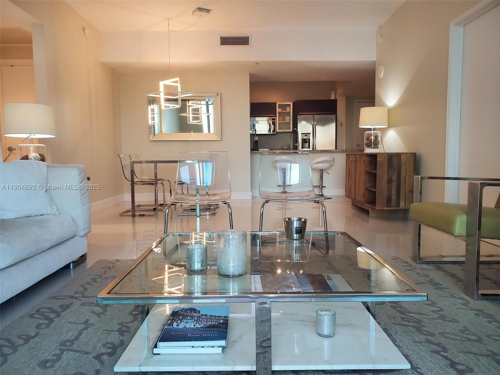 THE PLAZA 851 BRICKELL CO - Residential Lease