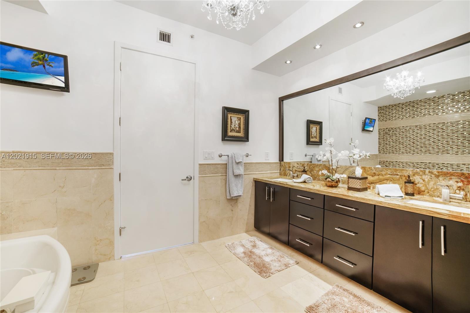 TRUMP PALACE CONDO - Residential