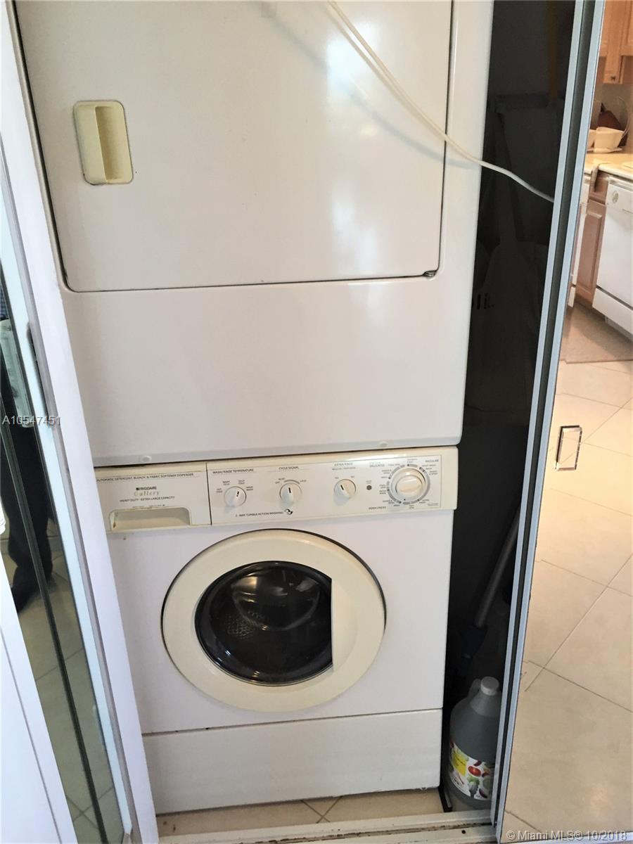 TOWERS OF OCEANVIEW SOUTH - Residential