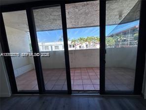 EDGEWATER PLACE CONDO - Residential Lease