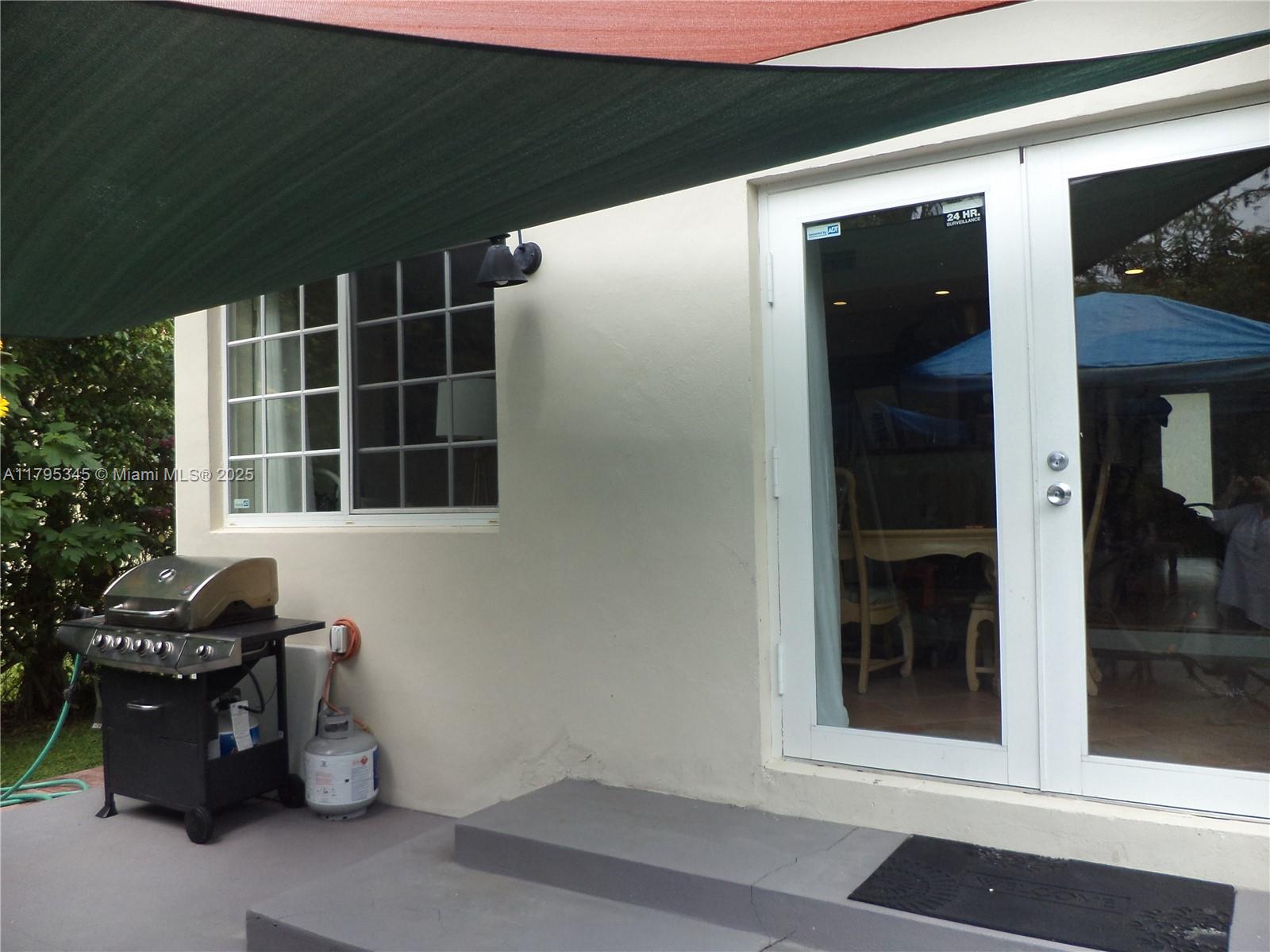 CORAL VILLAS REV - Residential Lease