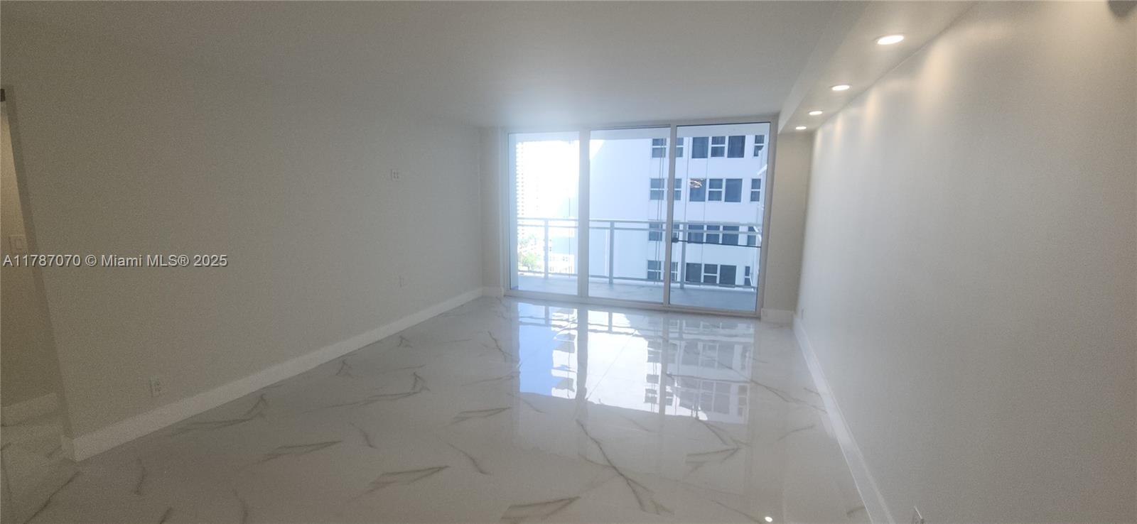 PARKER PLAZA CONDO ESTATE - Residential