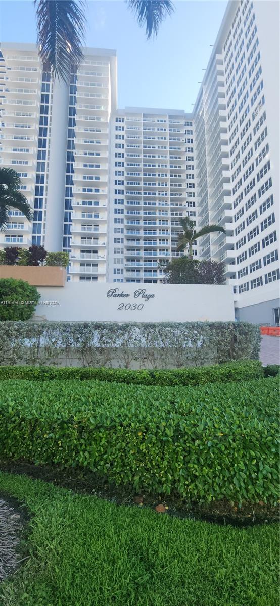 PARKER PLAZA CONDO ESTATE - Residential