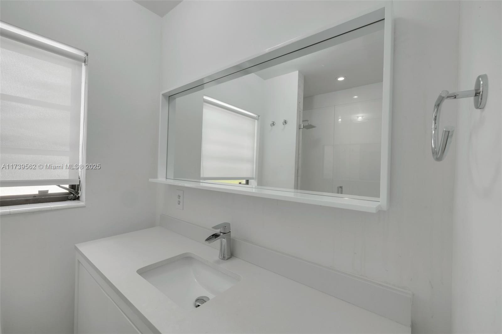 BISCAYNE BEACH-2ND ADDN - Residential