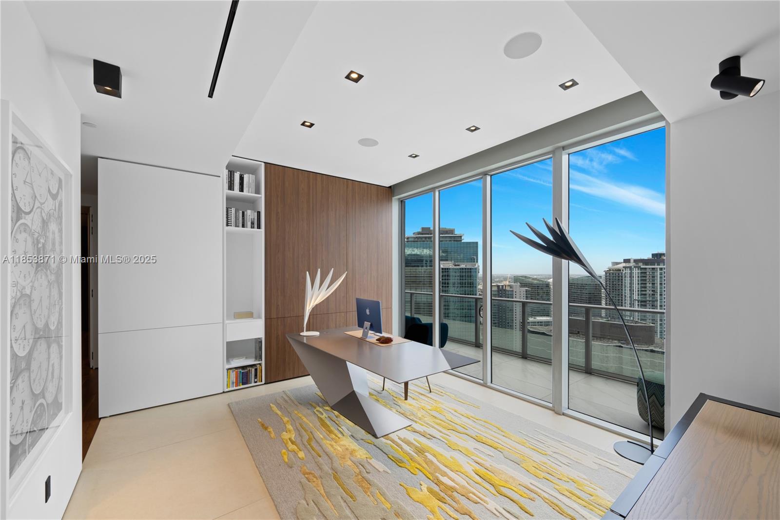 BRICKELLHOUSE CONDO - Residential