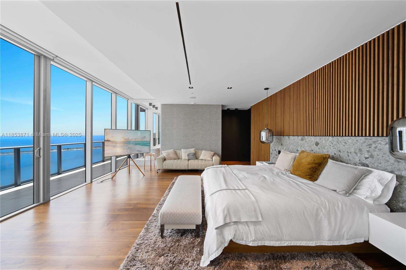 BRICKELLHOUSE CONDO - Residential
