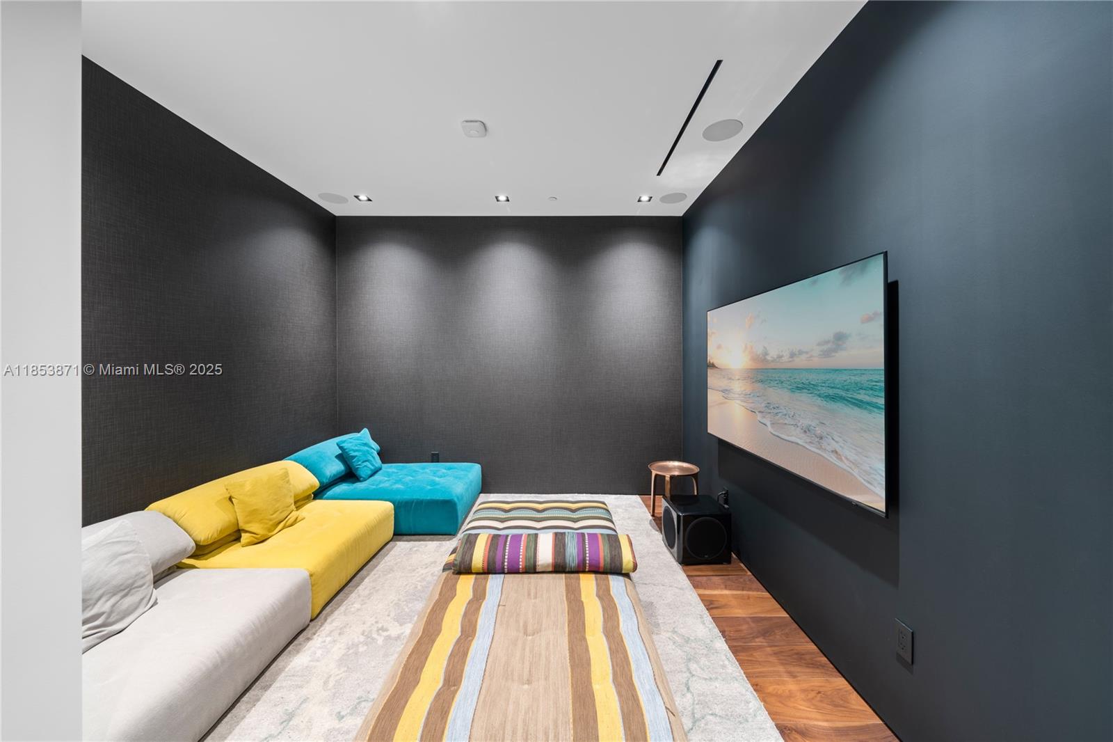 BRICKELLHOUSE CONDO - Residential
