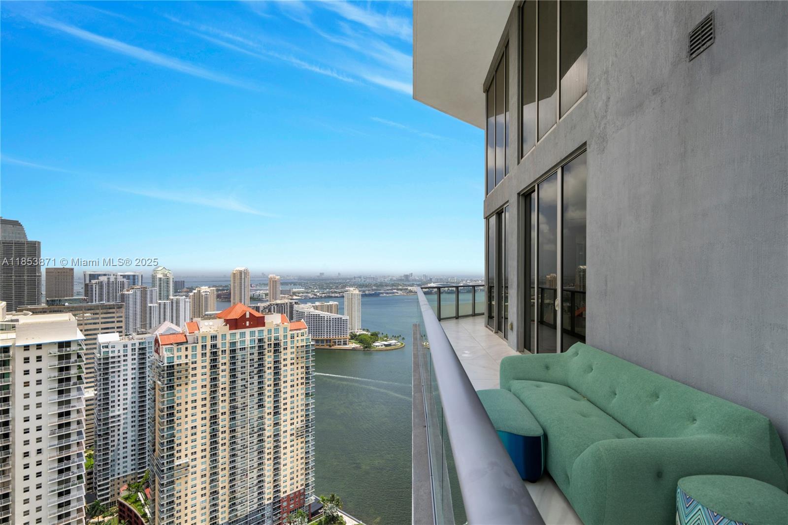 BRICKELLHOUSE CONDO - Residential