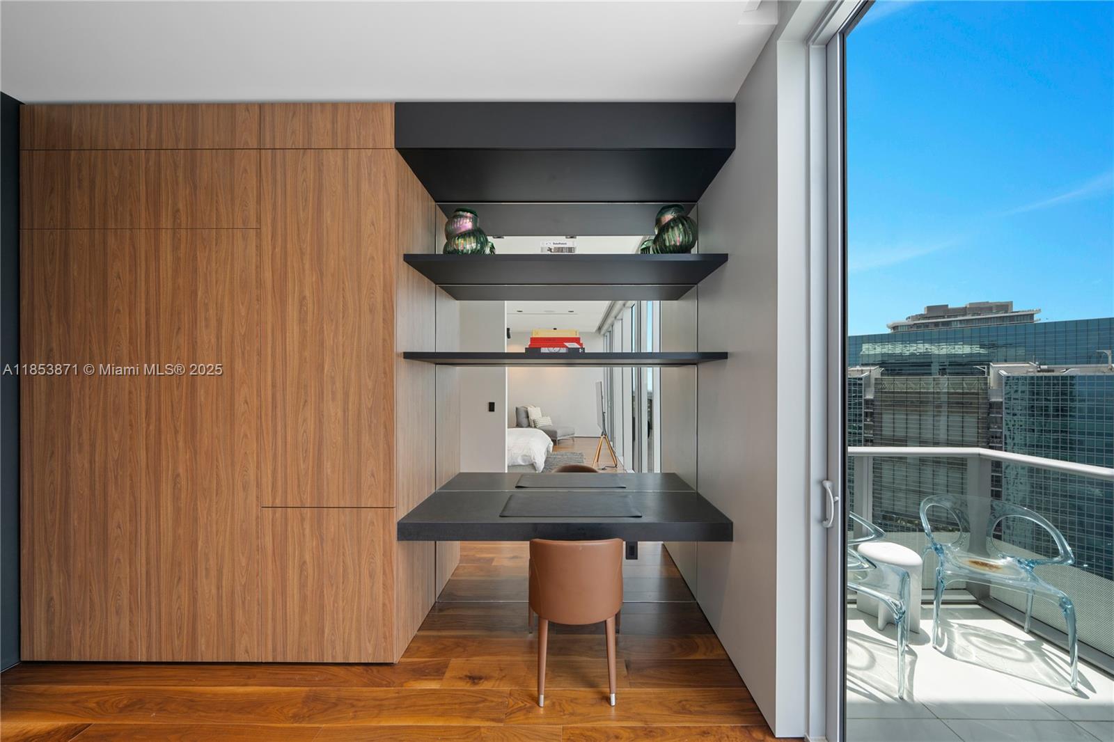 BRICKELLHOUSE CONDO - Residential