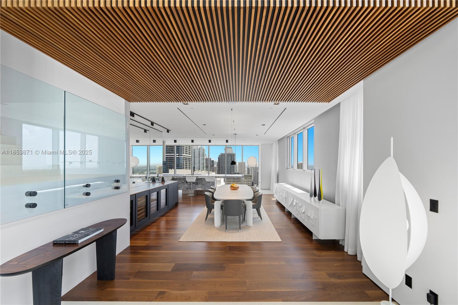 1300 Brickell Bay Dr 4401