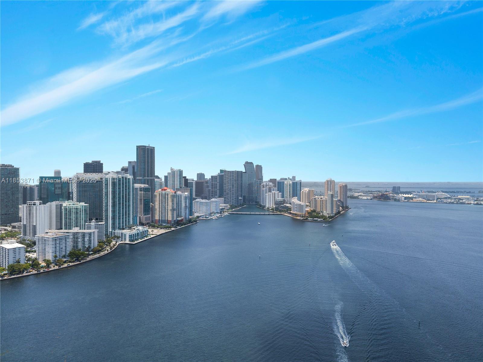 BRICKELLHOUSE CONDO - Residential