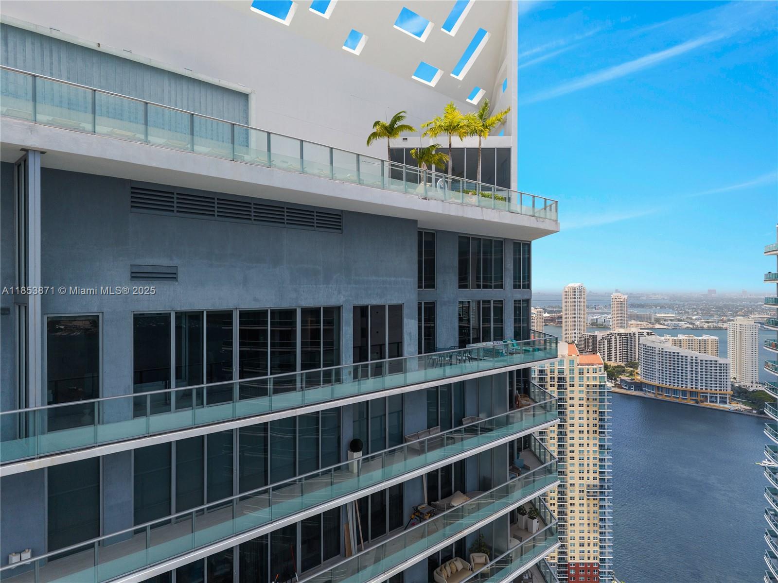 BRICKELLHOUSE CONDO - Residential