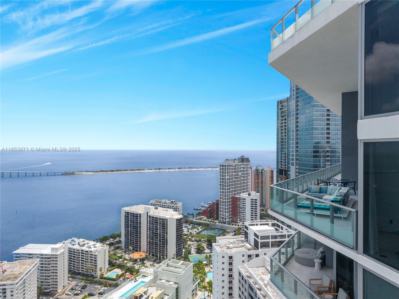 BRICKELLHOUSE CONDO - Residential