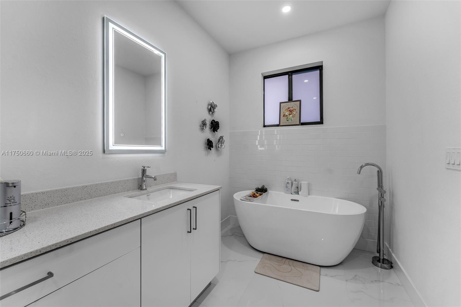 VENTURE HOMES - Residential