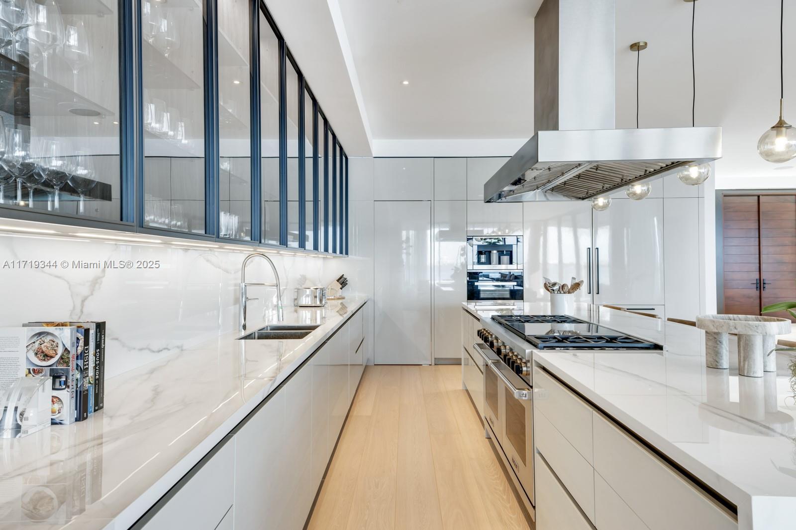 BISCAYNE ISL - Residential